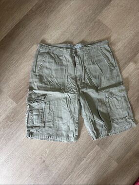 Teva Men's Cargo Shorts with Multiple Pockets